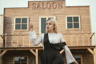 How Do You Style Graphic Tees for a Western Look?