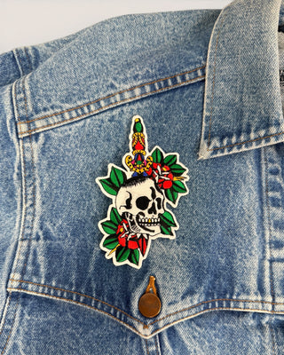 Skull and Dagger in Roses Patch
