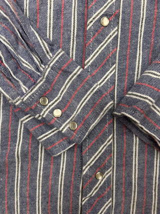 Vintage Men’s Wrangler Snap Up Shirt Size Medium